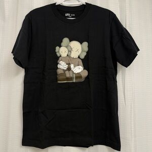 Uniqlo Kaws Tshirt